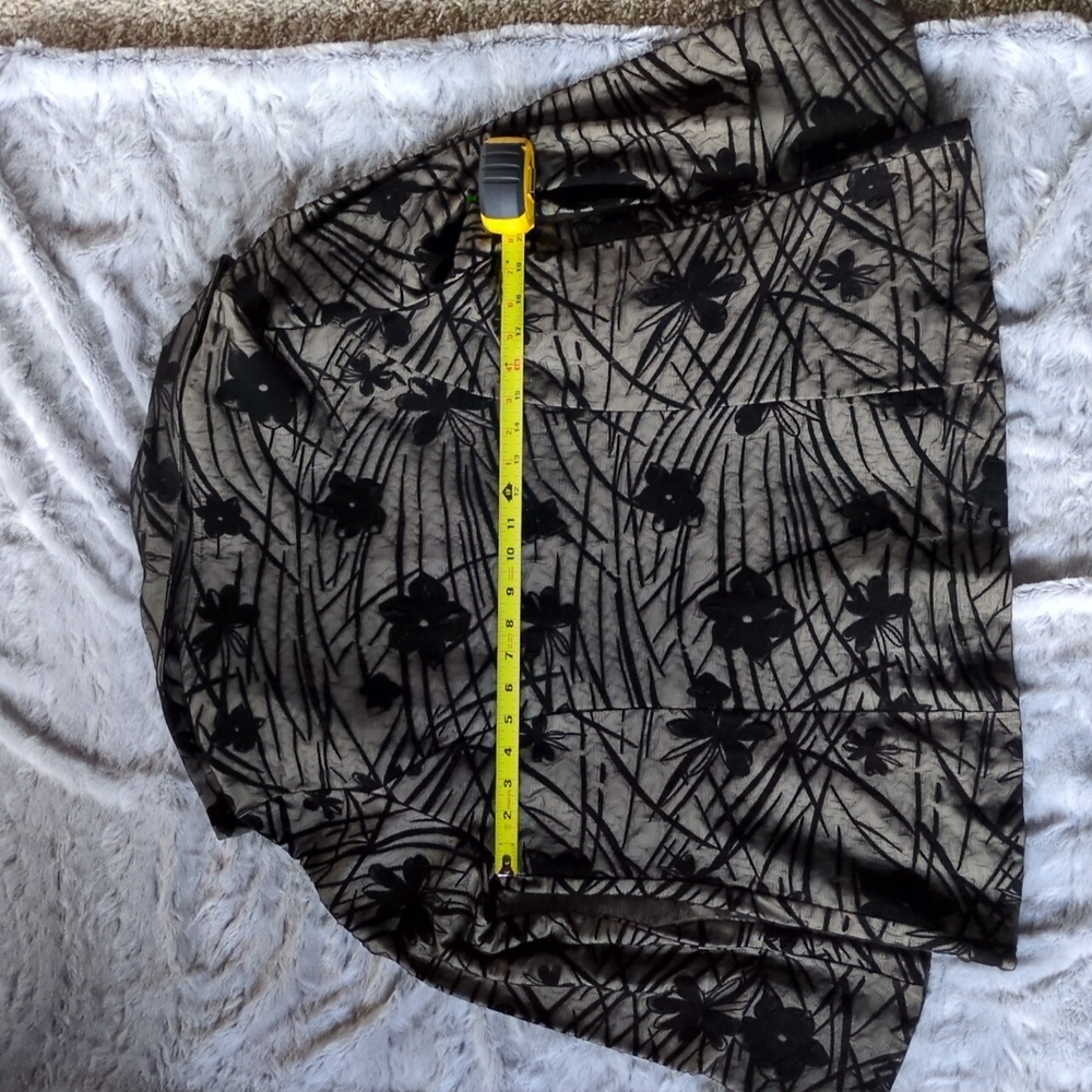 Damee Floral Black and Gray Women's Jacket - Picture 4 of 7